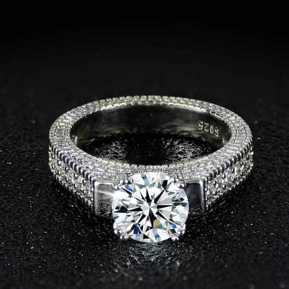 NEW Diamond Simulant‎ Engagement Band Ring Set - Picture 9 of 16
